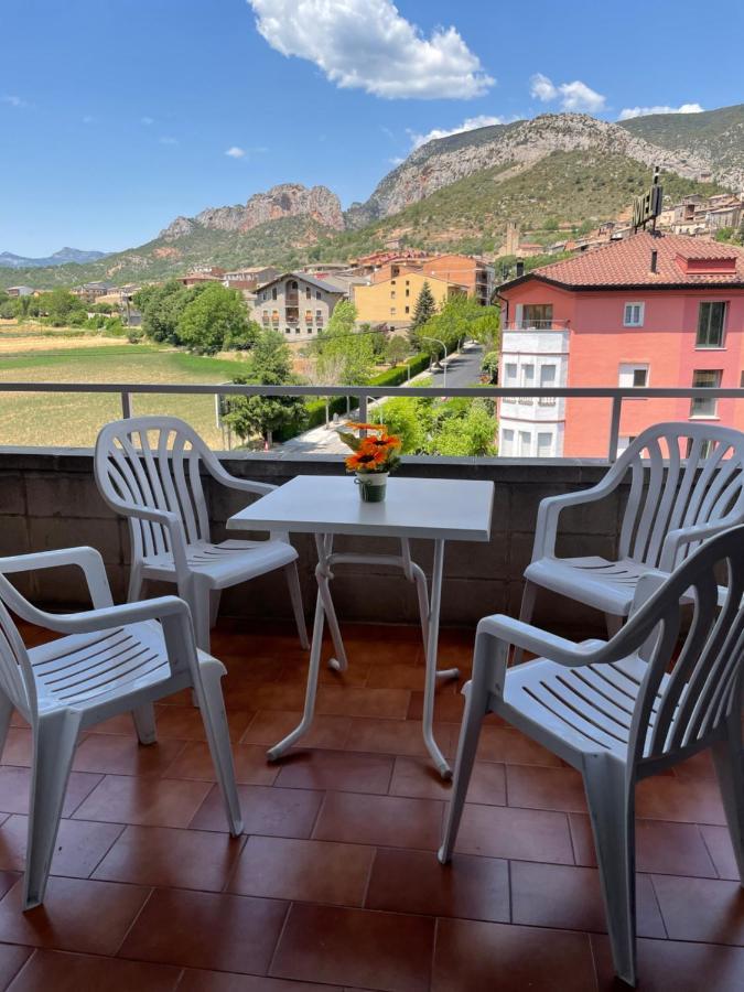Apartamento Con Estupendas Vistas A Coll de Nargó Eksteriør billede